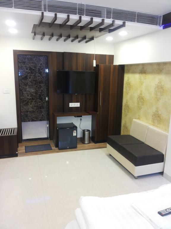Hotel Sangat Plaza Bhopal Kamer foto