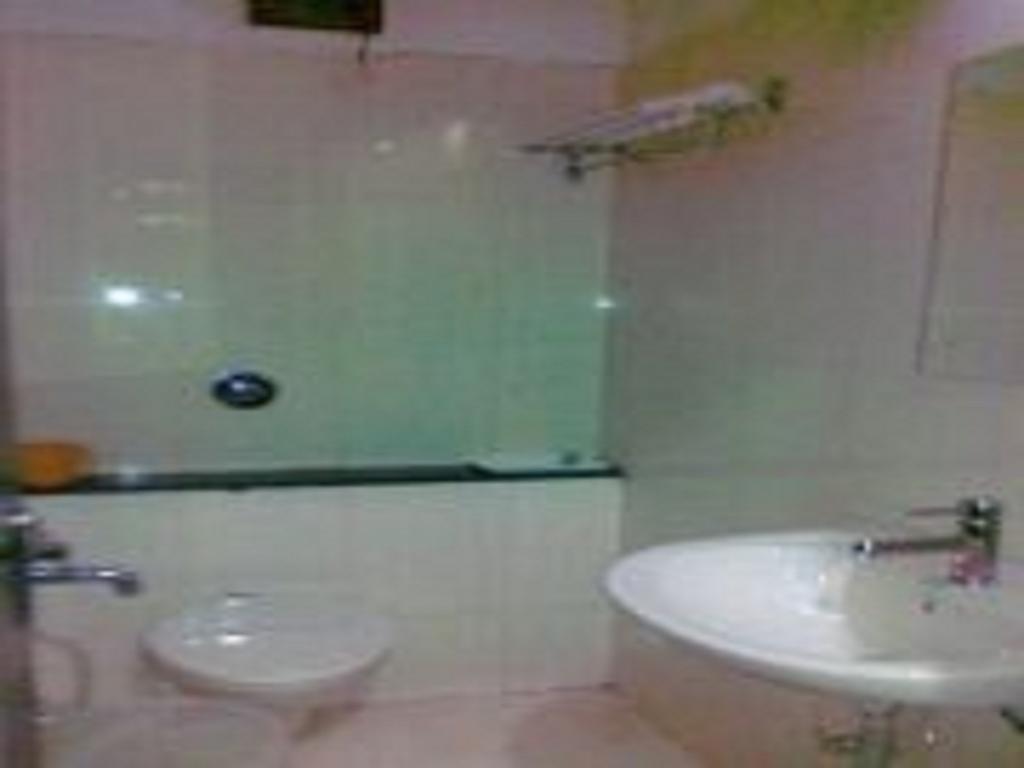 Hotel Sangat Plaza Bhopal Buitenkant foto